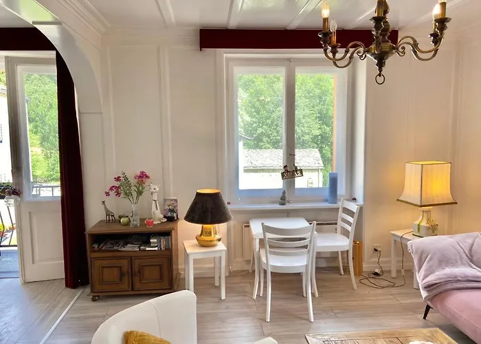 Chasa Sassalbo Bed & Breakfast 3*