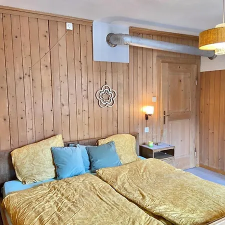Bed and breakfast Chasa Sassalbo 3*