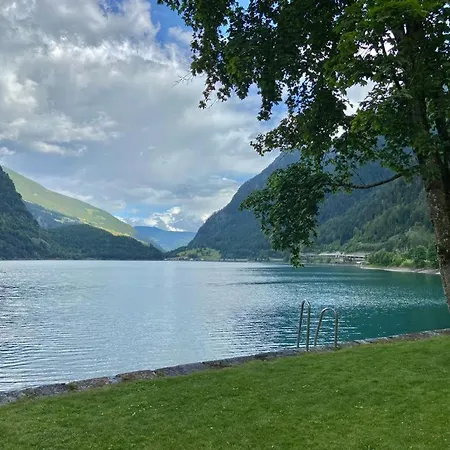 Bed & Breakfast Chasa Sassalbo