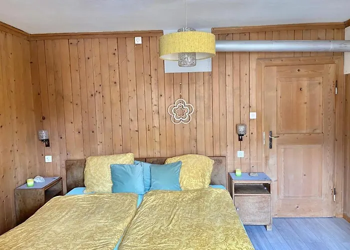 Bed & Breakfast Chasa Sassalbo Poschiavo